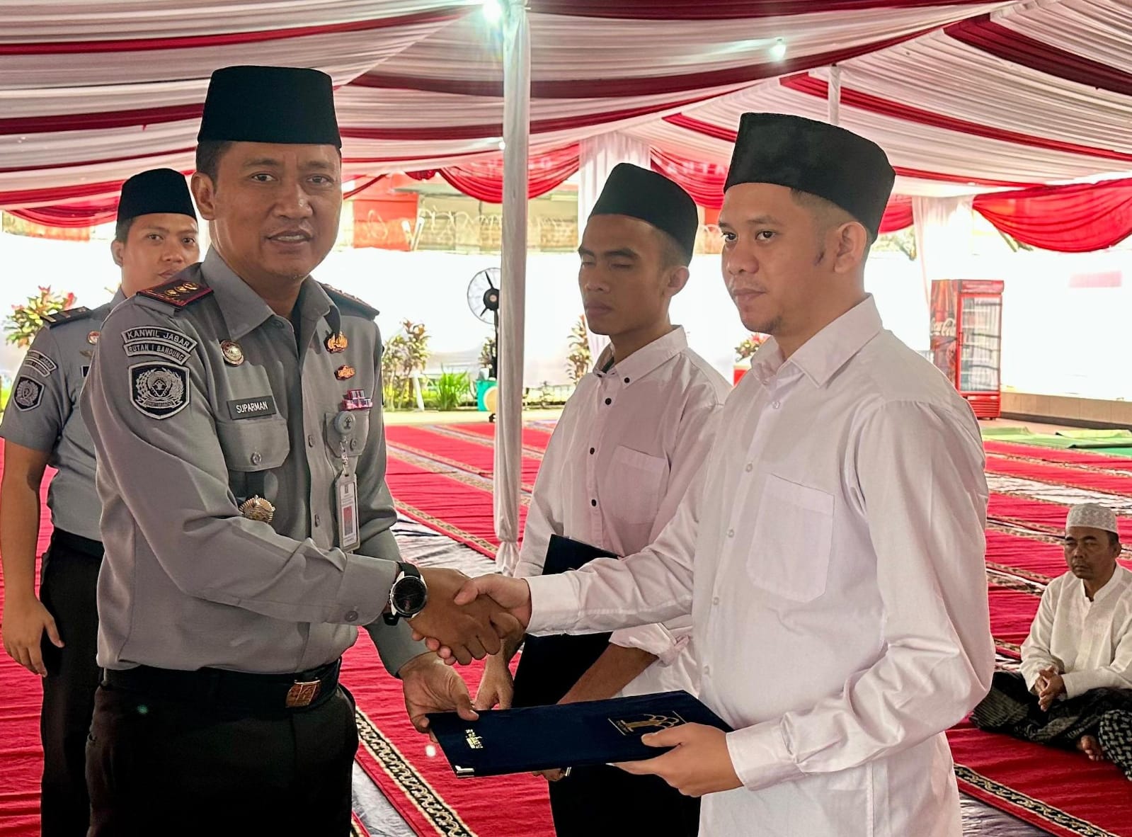 Rutan Kelas I Bandung Berikan Remisi Khusus Idul Fitri Bagi 723 Warga Binaan Muslim